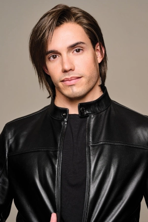HIM Wigs - Daring Elite