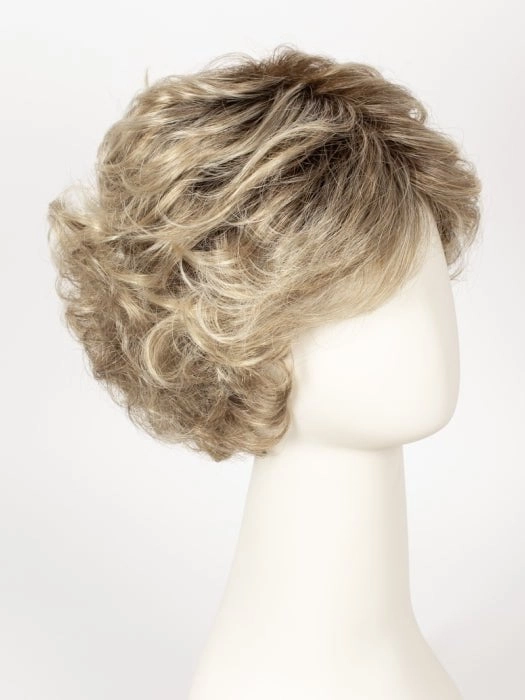 Lily Petite | Synthetic Wig (Basic Cap)