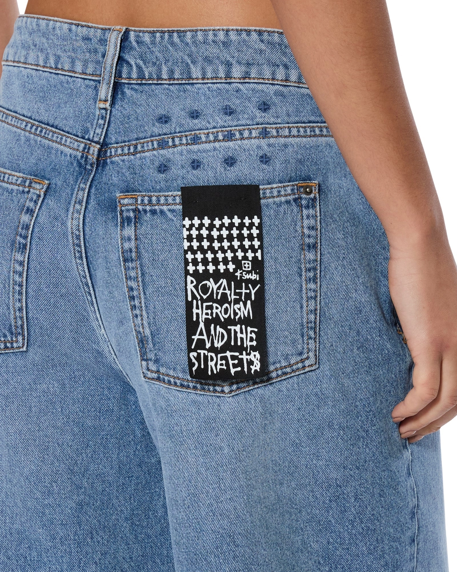 LOW RIDER SHORT SWEPT