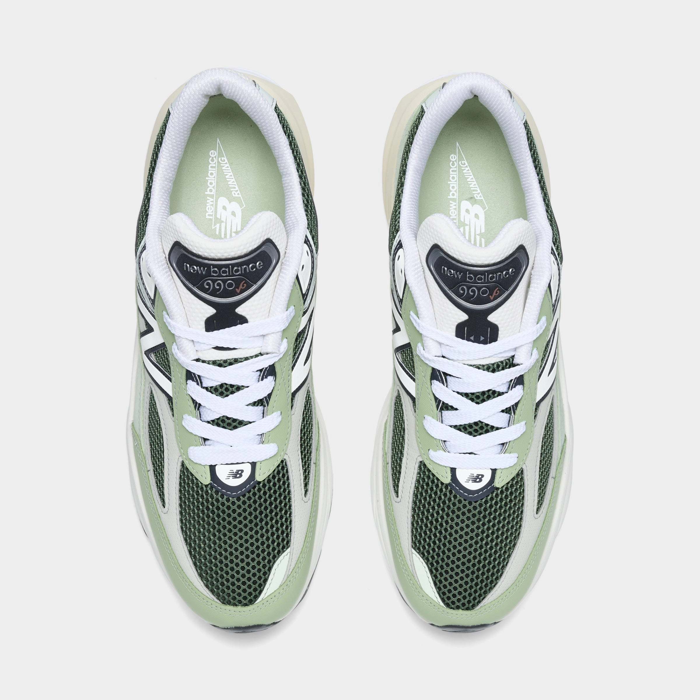 New Balance 990v6 MADE in USA Avocado / Natural Mint