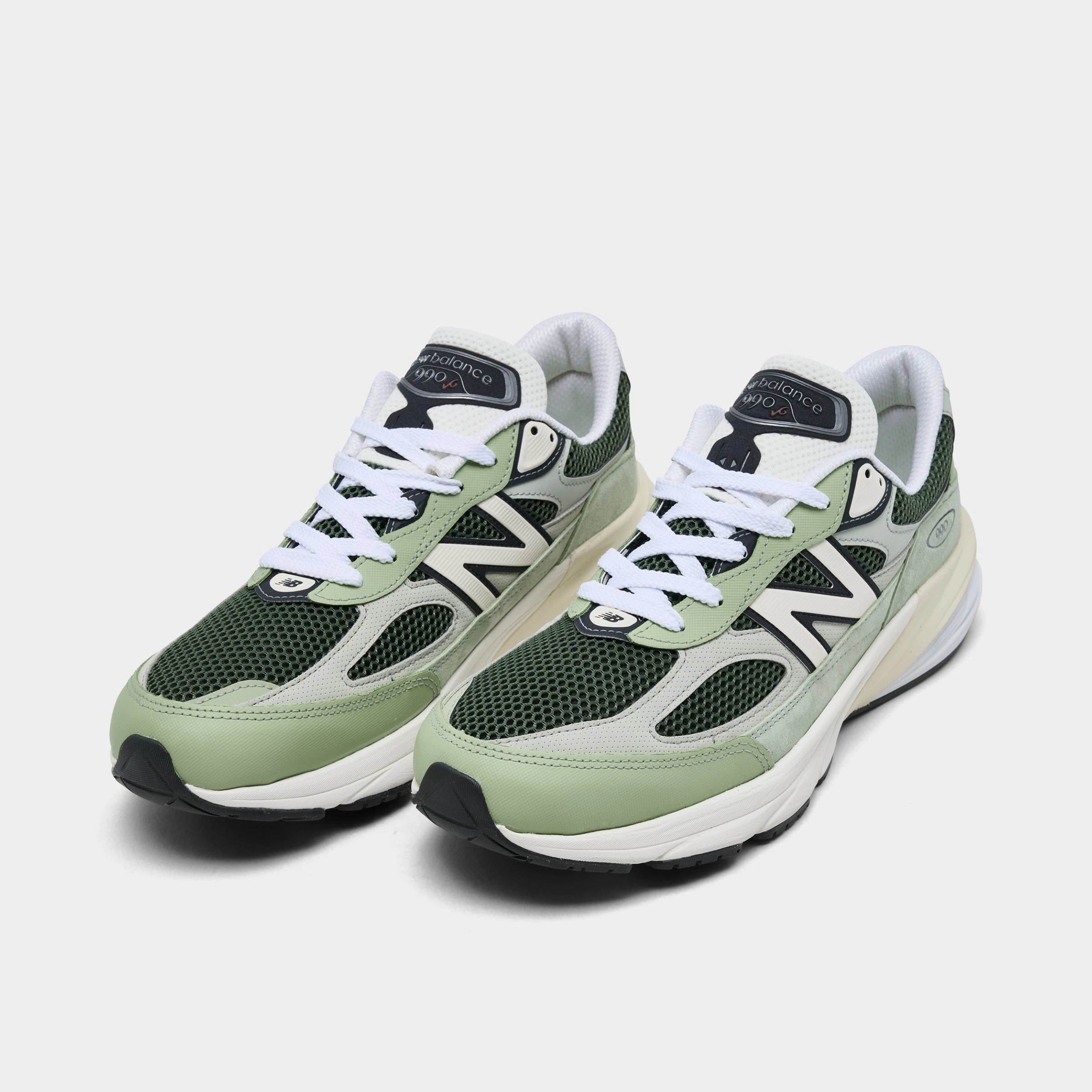 New Balance 990v6 MADE in USA Avocado / Natural Mint