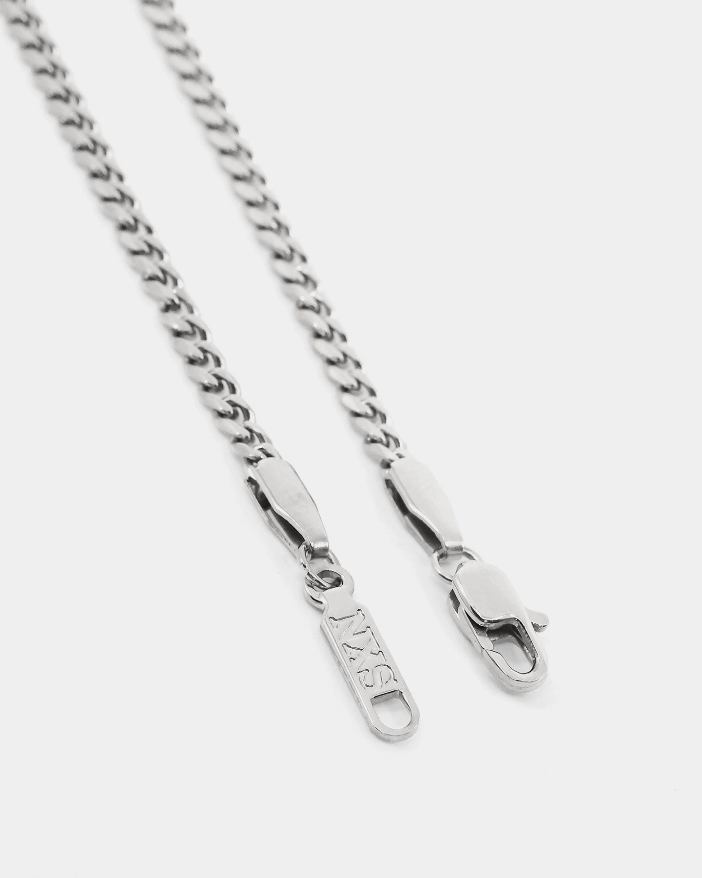 NXS 2.7MM Diamond Cut Curb Chain White Gold
