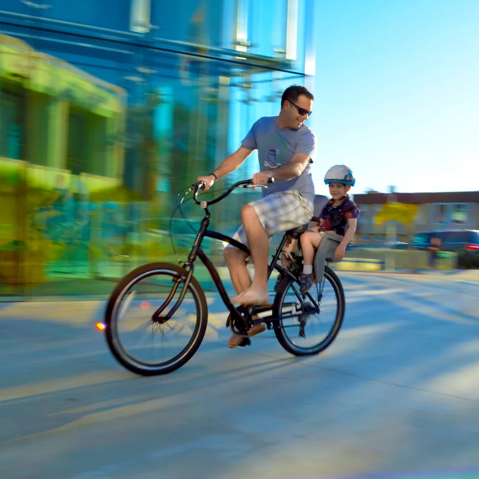 sixthreezero EVRYjourney Deluxe Men's 26" 7 Speed Hybrid Cruiser Bicycle w/ Integrated Lock, Basket, Light