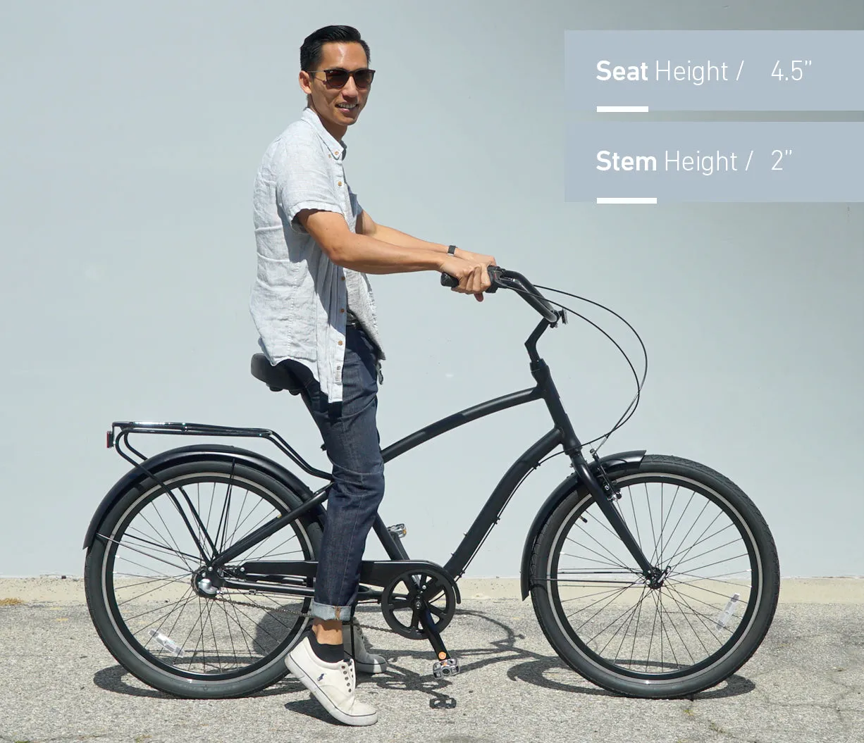sixthreezero EVRYjourney Deluxe Men's 26" 7 Speed Hybrid Cruiser Bicycle w/ Integrated Lock, Basket, Light
