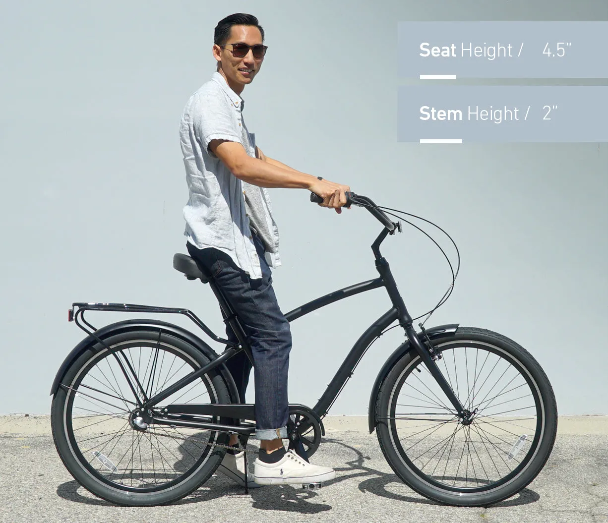 sixthreezero EVRYjourney Deluxe Men's 26" 7 Speed Hybrid Cruiser Bicycle w/ Integrated Lock, Basket, Light