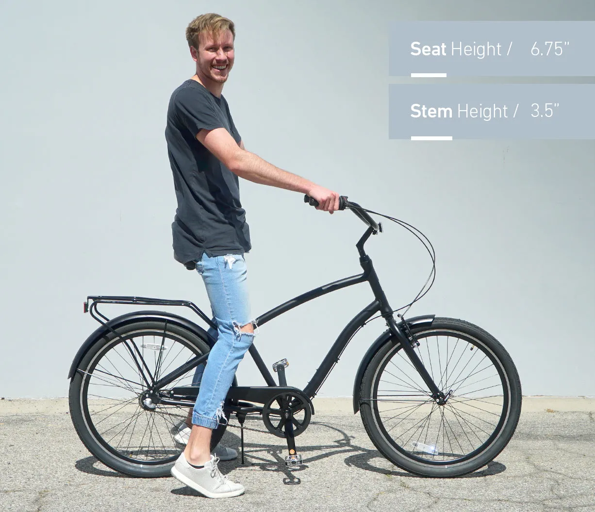 sixthreezero EVRYjourney Deluxe Men's 26" 7 Speed Hybrid Cruiser Bicycle w/ Integrated Lock, Basket, Light