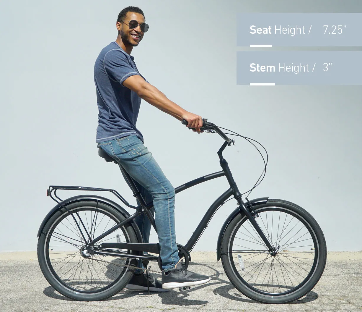 sixthreezero EVRYjourney Deluxe Men's 26" 7 Speed Hybrid Cruiser Bicycle w/ Integrated Lock, Basket, Light