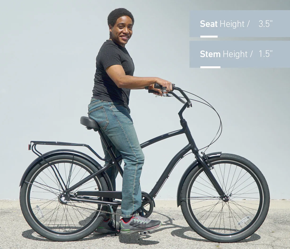 sixthreezero EVRYjourney Deluxe Men's 26" 7 Speed Hybrid Cruiser Bicycle w/ Integrated Lock, Basket, Light