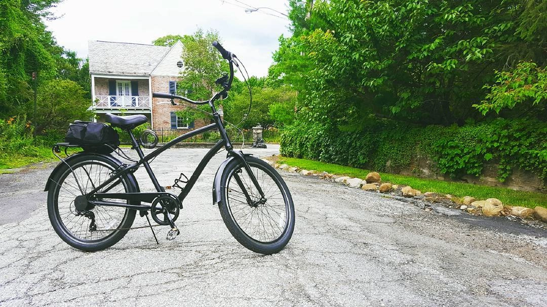 sixthreezero EVRYjourney Men's w/ Integrated Lock 26" 7-Speed Sport Hybrid Cruiser Bicycle