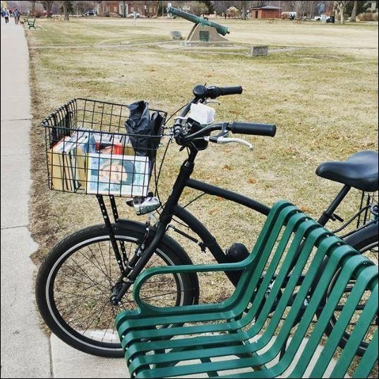 sixthreezero EVRYjourney Men's w/ Integrated Lock 26" 7-Speed Sport Hybrid Cruiser Bicycle