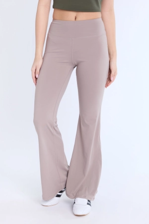 Super Smooth High Rise Super Flared Leggings