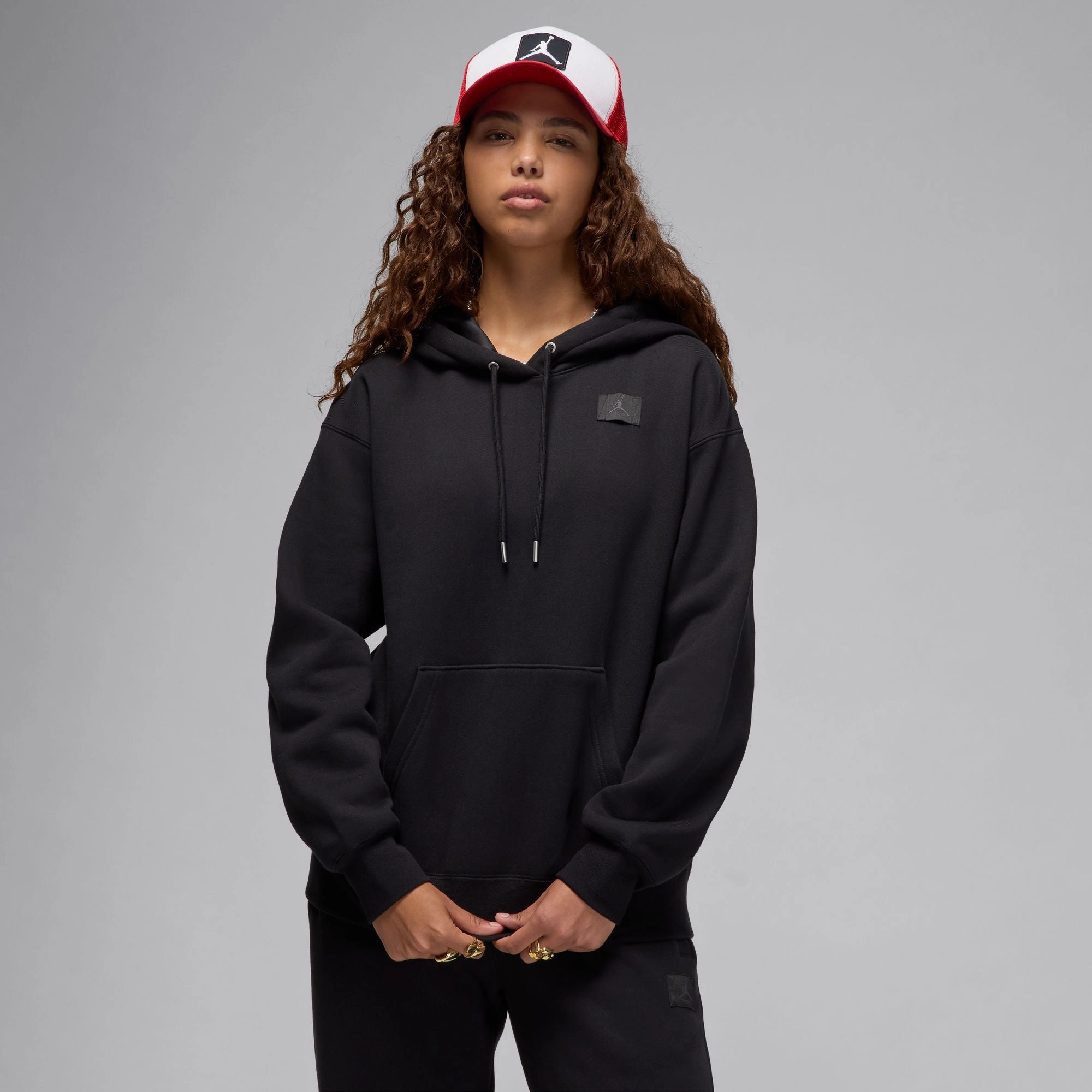 W SATIN LINED PULLOVER HOODIE BLACK