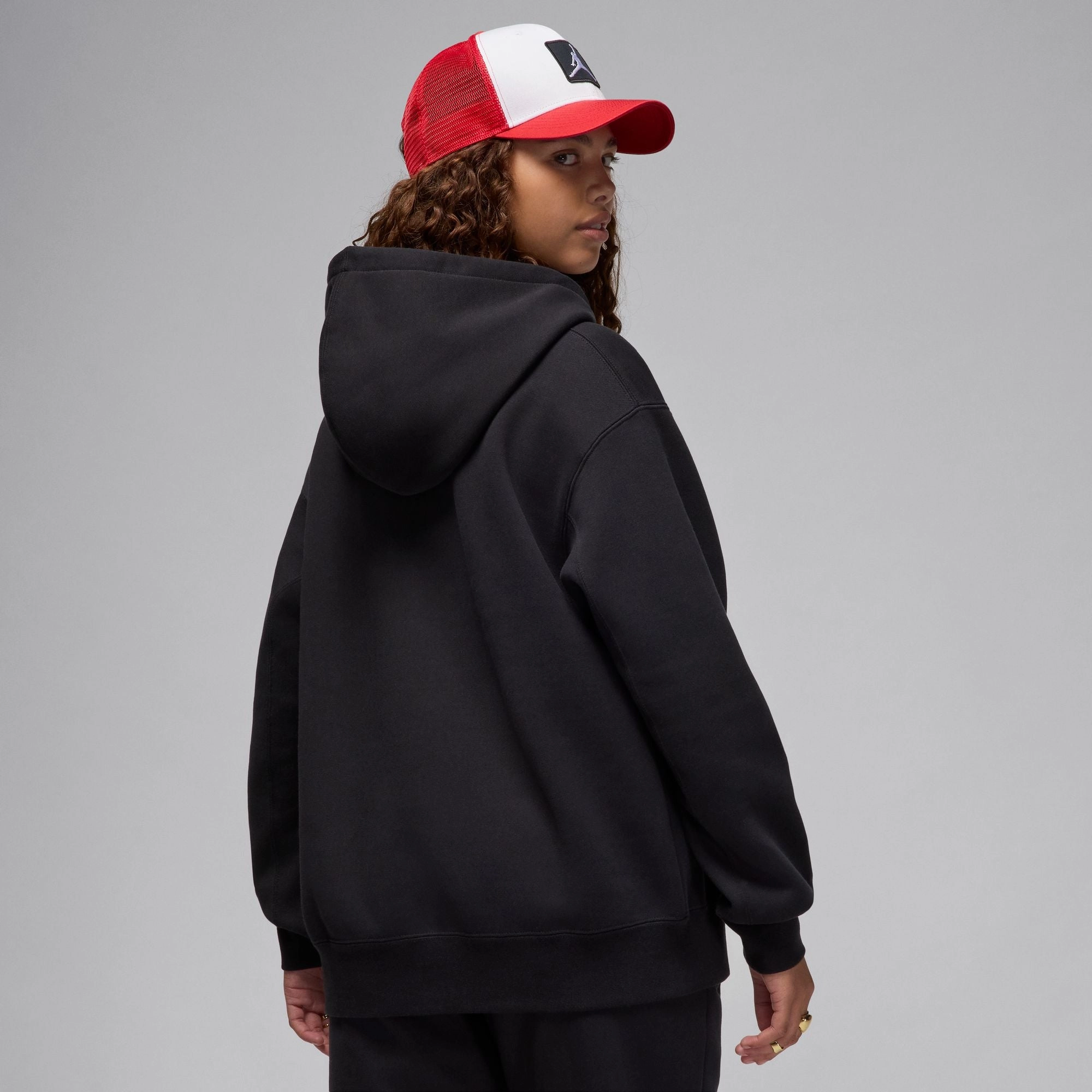 W SATIN LINED PULLOVER HOODIE BLACK
