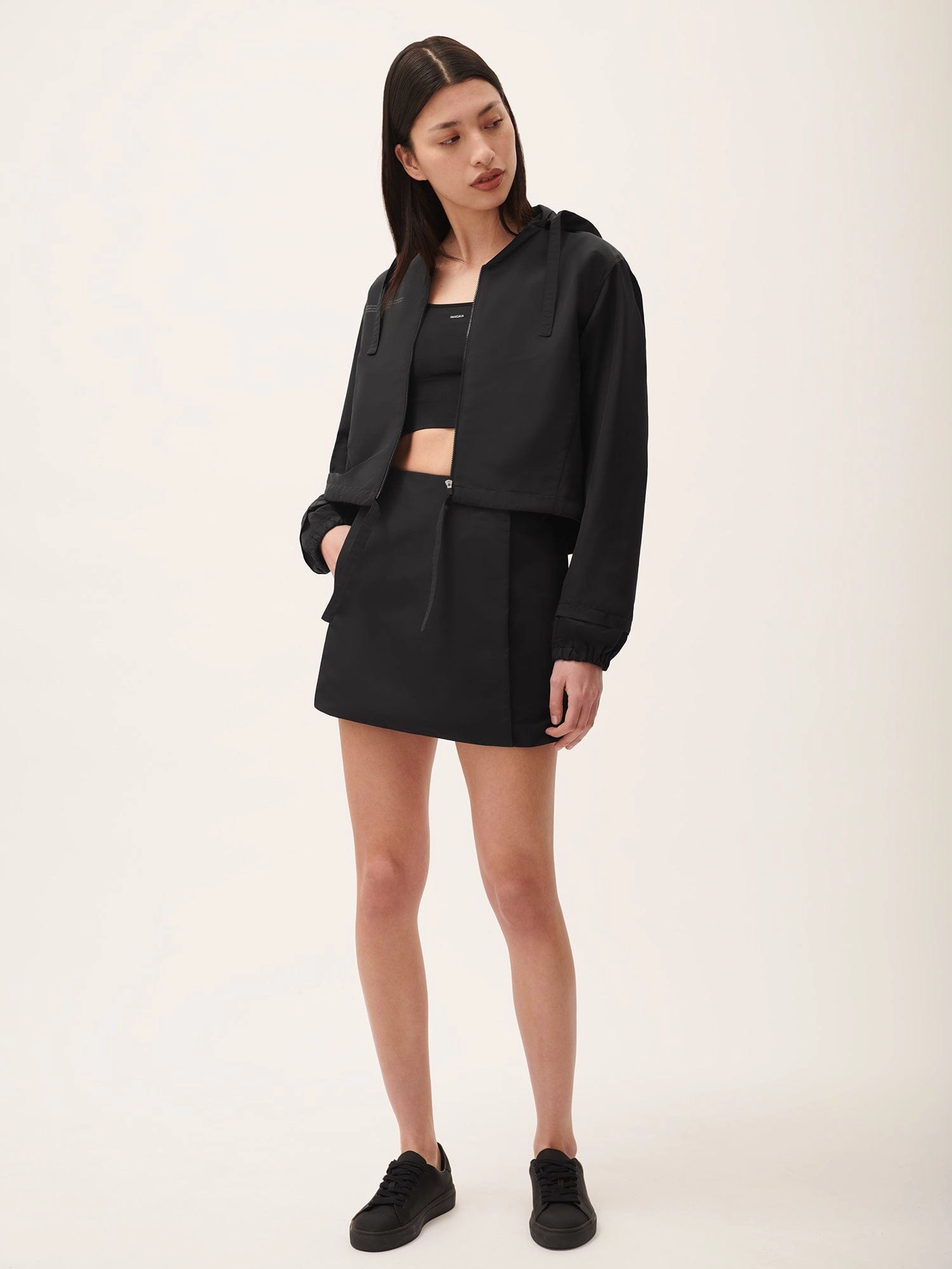 Women’s (gaia)PLNT Nylon Cropped Jacket—Black