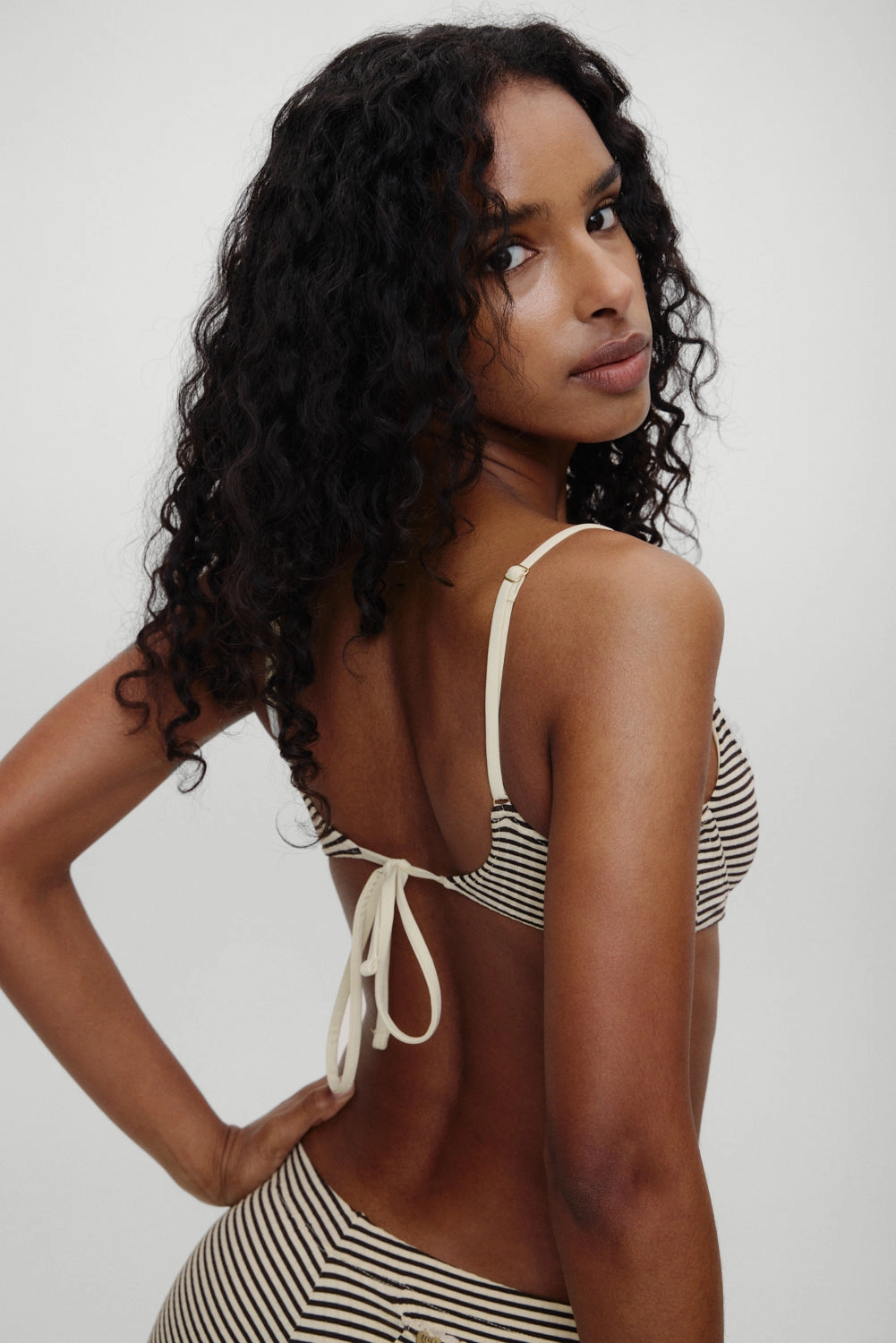 x BELLA HADID Jolene Underwire Bikini Top - Lasso